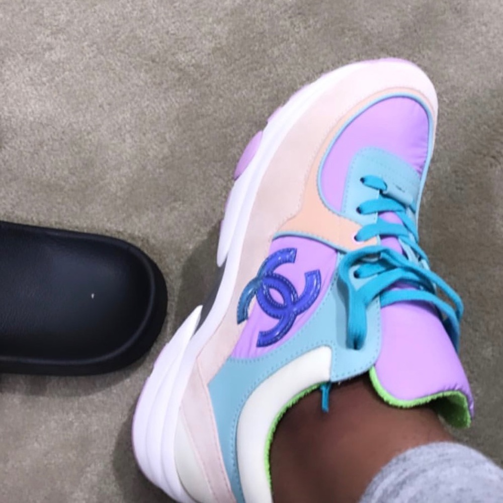 Chanel sneakers ss19